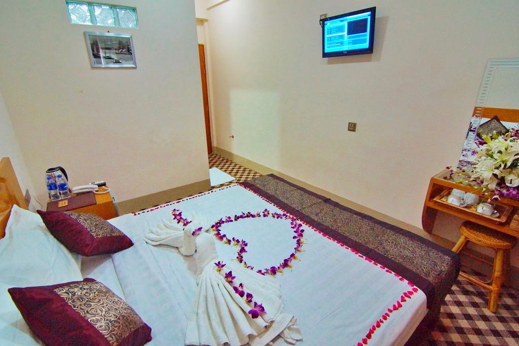 Hotel Victory Point Mandalay Habitación foto