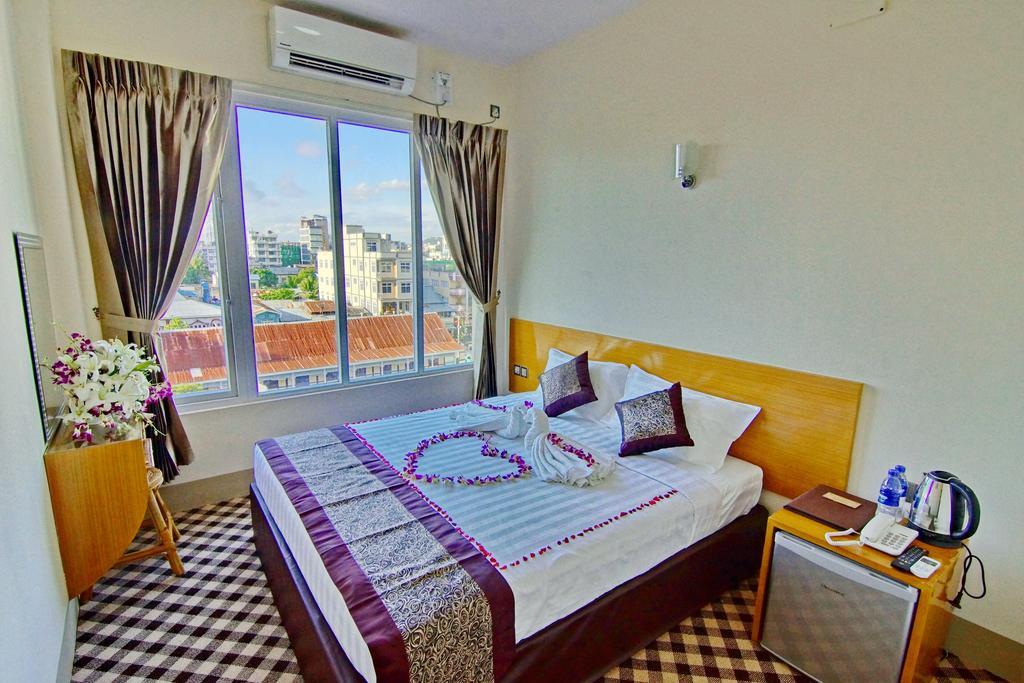 Hotel Victory Point Mandalay Habitación foto